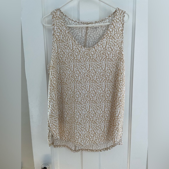 Loft lightweight summer tank, size L - Picture 1 of 3
